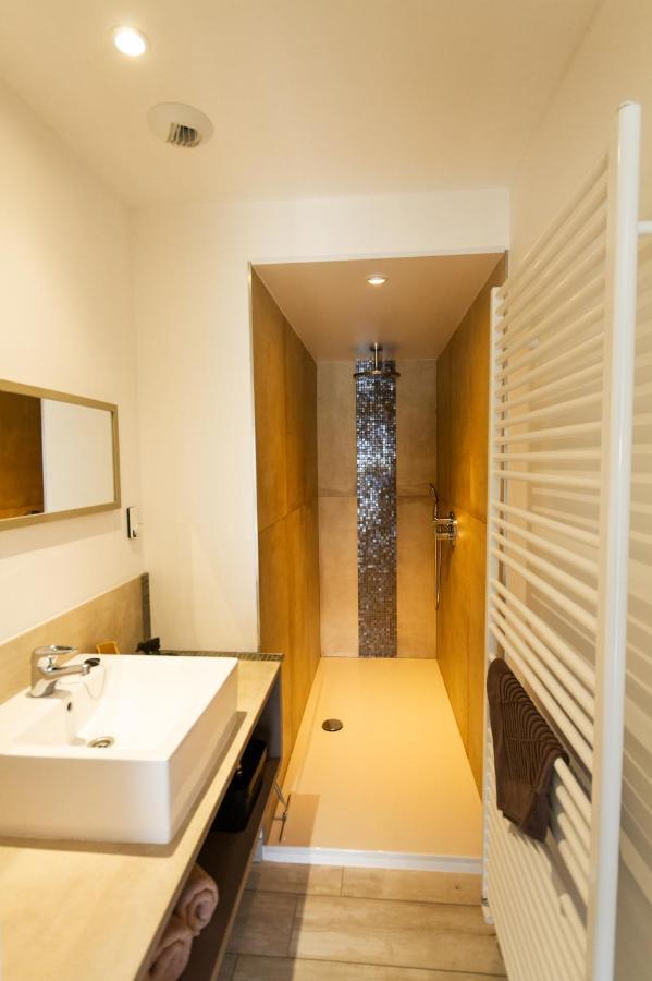 A L'Oree De La Foret Manhay Exterior photo